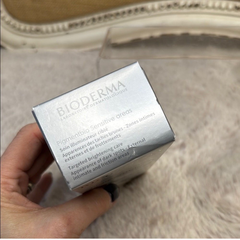 Bioderma Pigmentbio Sensitive Area, 2.5 fl oz
NWT - Picture 8 of 8
